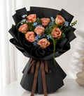 Bouquet of MOCHA SERENITY cappuccino roses with Oxypetalum (Tweedia) flowers from FlowerPlus花加, arranged in a decorative bouquet.
