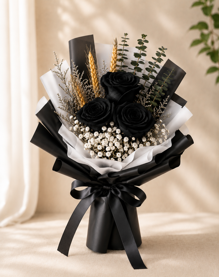 Black roses bouquet from FlowerPlus花加 with deep black velvet petals arranged in an elegant floral display.