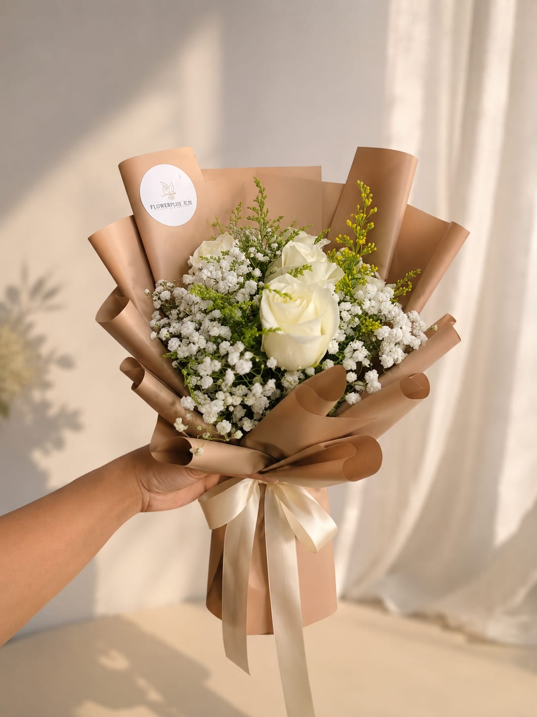 White roses bouquet from FlowerPlus花加 featuring elegant, fresh roses arranged beautifully.